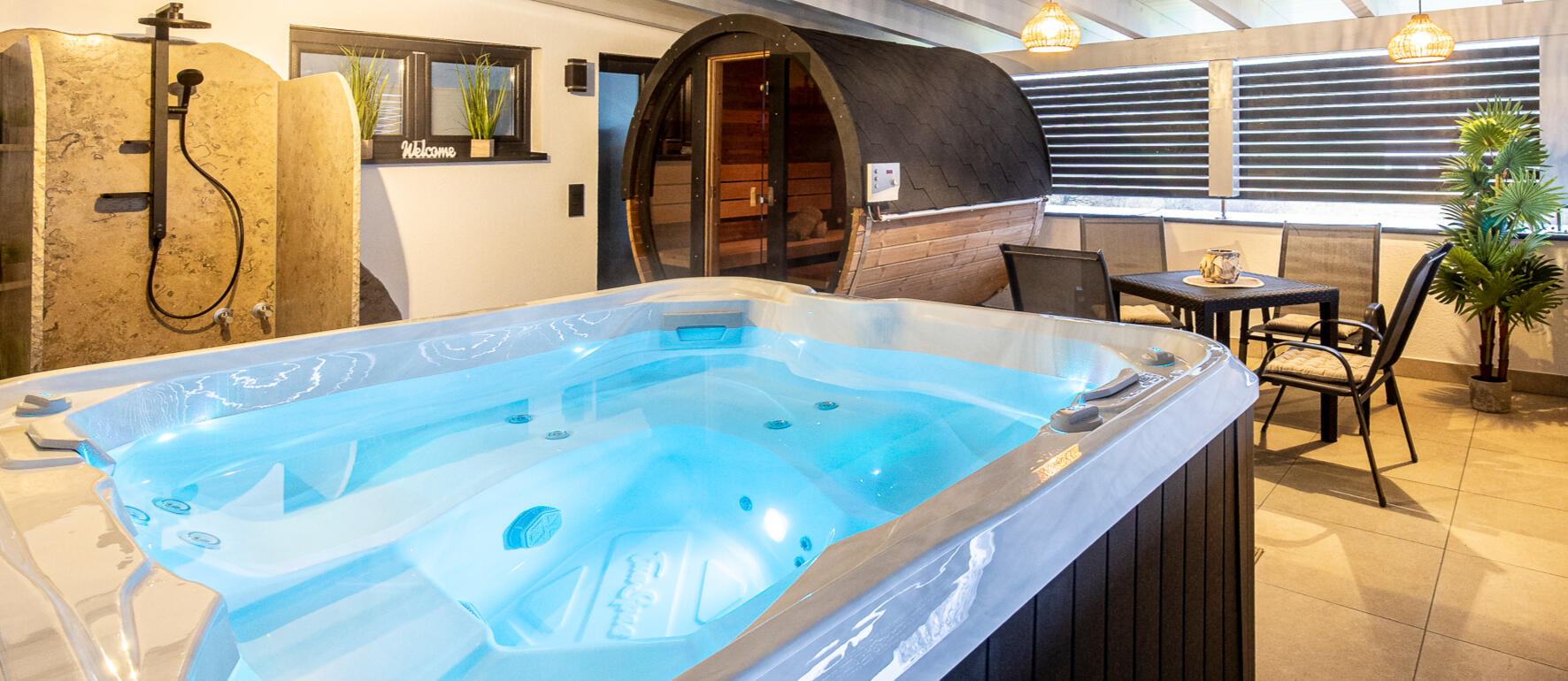 Private-Spa in der luxuriösen Ferienwohnung im Bayerischen Wald - Viechtach luxuriöse Ferienwohnung mit Privat-Spa in bayerischen Viechtach